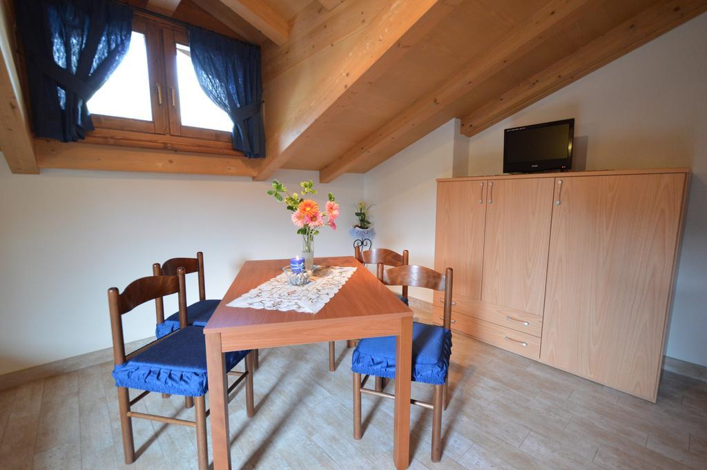 Casa Fiorella Livigno Phòng bức ảnh